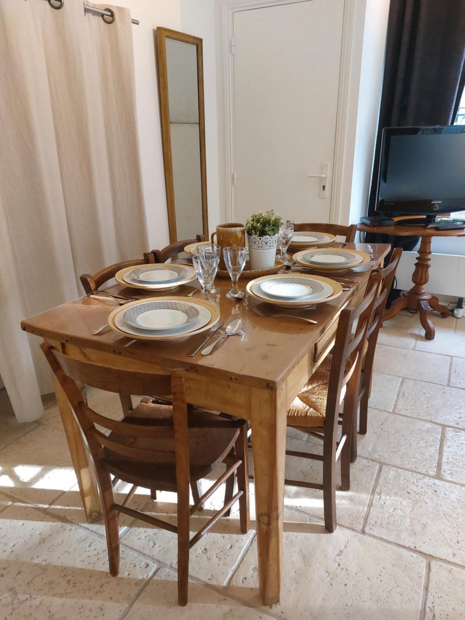 Chez Laurette - Charming Apartment In Historic Village Near Versailles Марли-ле-Руа Экстерьер фото